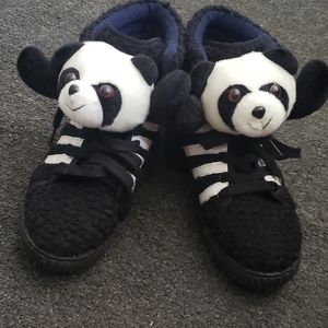 Panda shoes